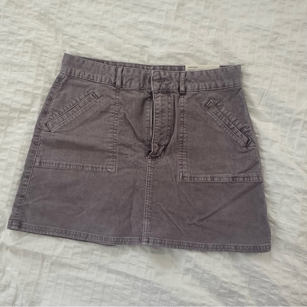 American eagle corduroy skirt